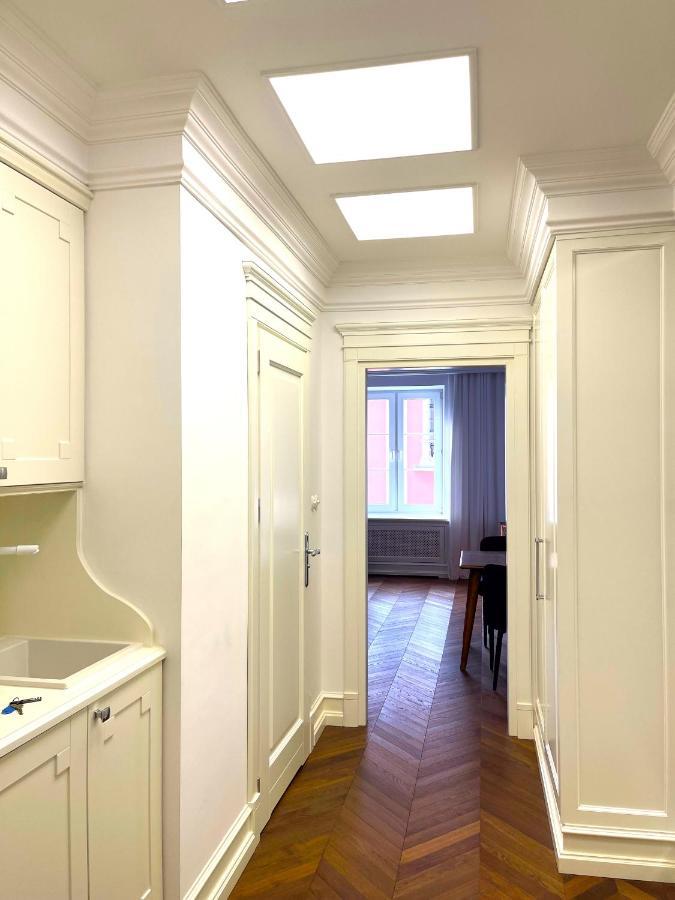 Warsaw Miodowa Apartments - Old Town - Stare Miasto Ngoại thất bức ảnh